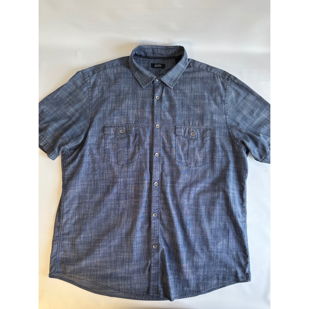 Alfani Men's XL Lot of 2 Short Sleeve Button Up Regular Fit Casual Shirts Collar - Picture 2 of 13